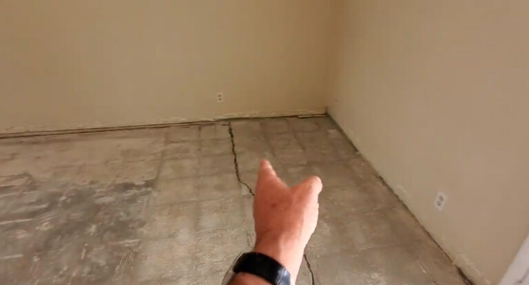 How do I know if my home in Phoenix needs a foundation inspection?